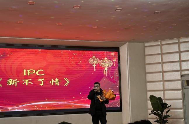 体育赛事中出现意外惊喜，观众掌声不断的简单介绍